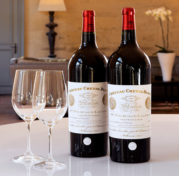 Chateau Cheval Blanc 1947 có giá bán 304 USD