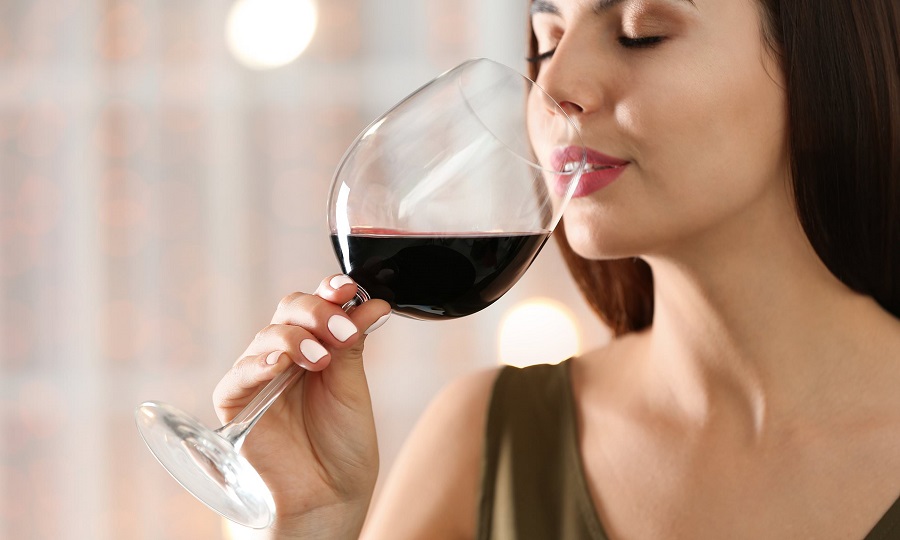 Uống rượu vang giúp tiêu hóa tốt, tăng đề kháng