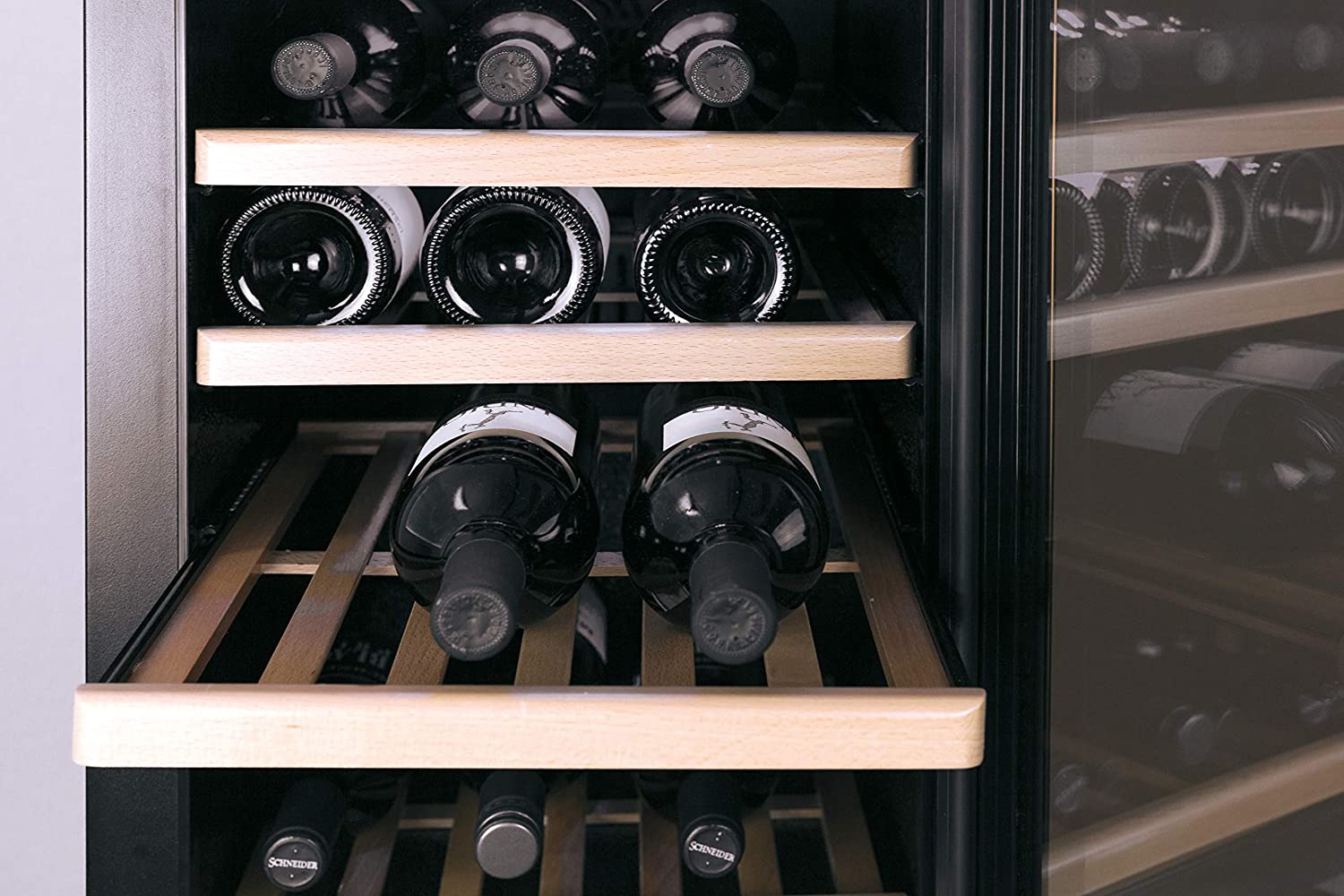 Thiết lập nhiệt độ phù hợp cho từng loại rượu vang khác nhau